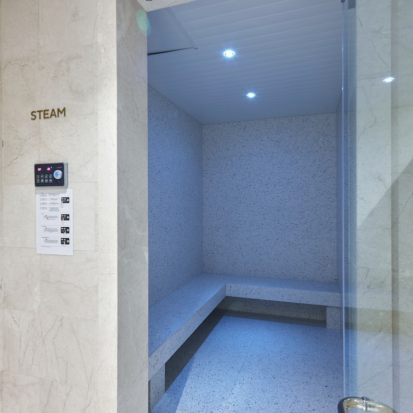 steam room