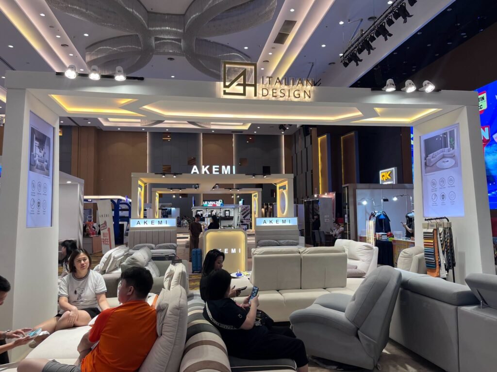 MegaHome furniture expo